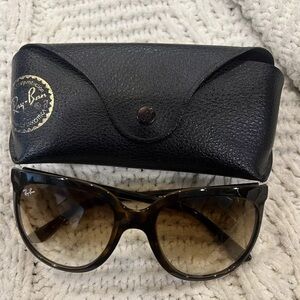 Ray-Ban Cats 1000 Women's Sunglasses (RB4126 710/51 57-19) With Case Brown